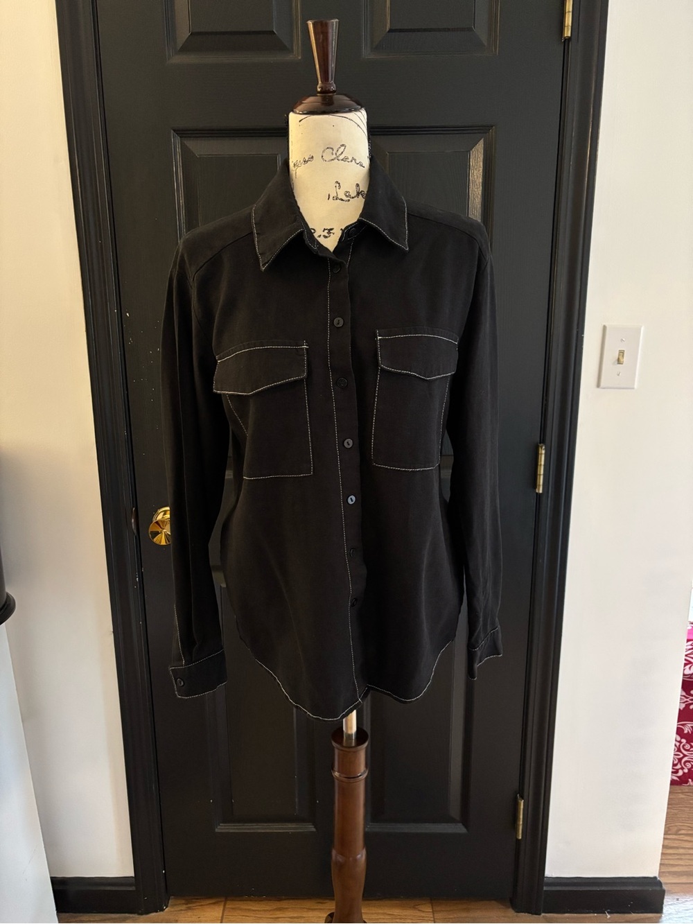 Rachel Zoe Black Long Sleeve Button-Down Shirt with Contrast Stitching
